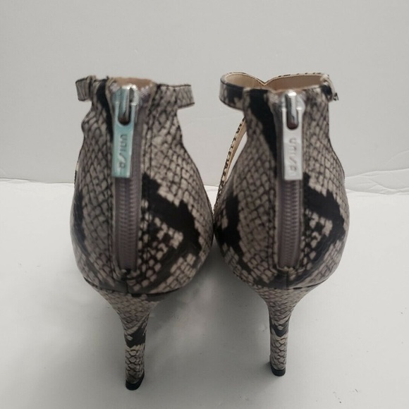 UNISA Women’s Snake Print Black Cream Pointed Toe Stiletto High Heels Sz 8 - Picture 6 of 6